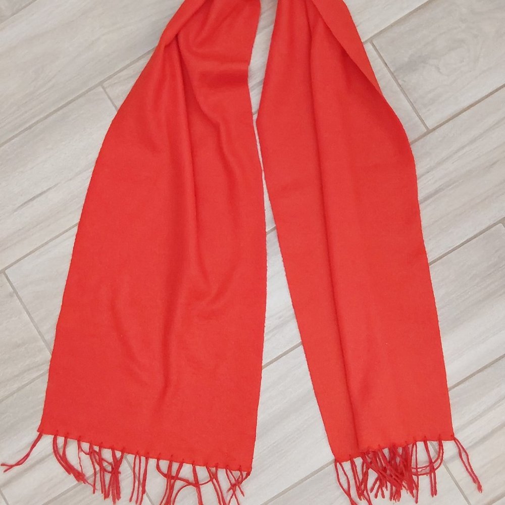 Royal Rossi Red 100% Cashmere Fringed Oblong Scarf.  Size 58.5x11.5